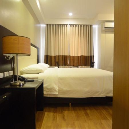 Ever O Business Hotel Zamboanga Exterior photo
