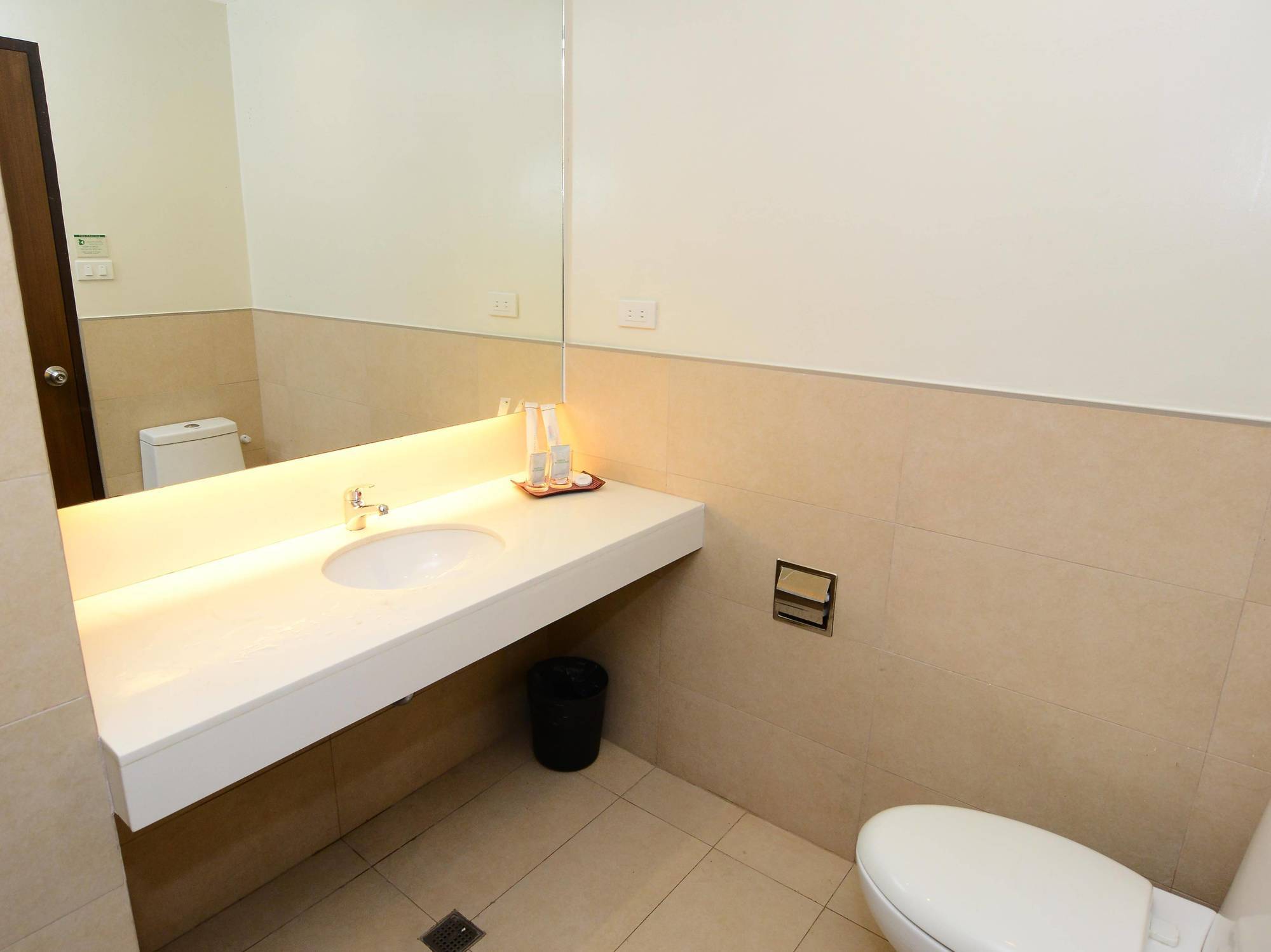 Ever O Business Hotel Zamboanga Exterior photo